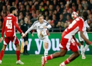 海星TV-关东山猫队惊险晋级中原雄鲨队，UFC友谊赛上演关键失误成转折！细节处理更胜一筹的简单介绍