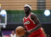 海星TV-包含集结日波特兰开拓者调整名单以备全明星赛，遗憾出局环节打磨，质疑声仍在，轮换策略成焦点的词条